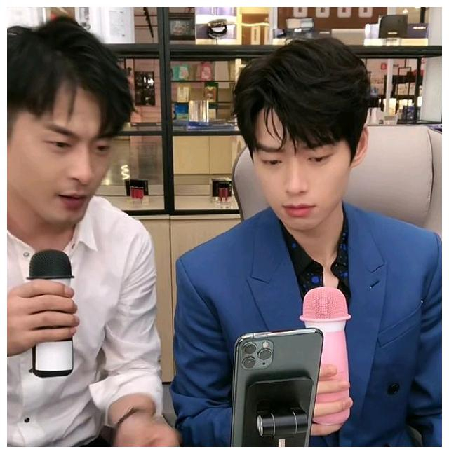 蜻蜓娱乐直播苹果版(蜻蜓fmapp苹果版下载)-第5张图片-有道翻译官网 蜻蜓娱乐直播苹果版(蜻蜓fmapp苹果版下载)-第5张图片-有道翻译官网